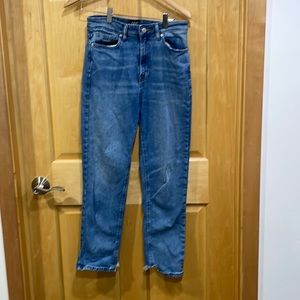 BDG urban outfitters blue jeans girlfriend high rise size 28